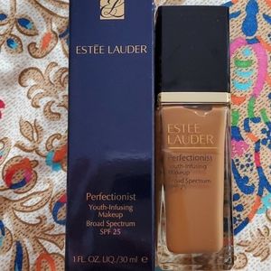 Estee lauder foundation